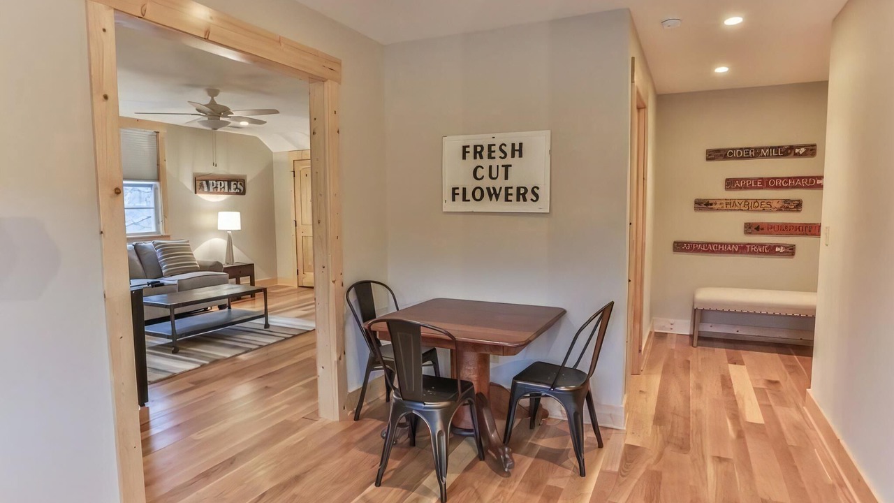 Photo of Others in Ellijay