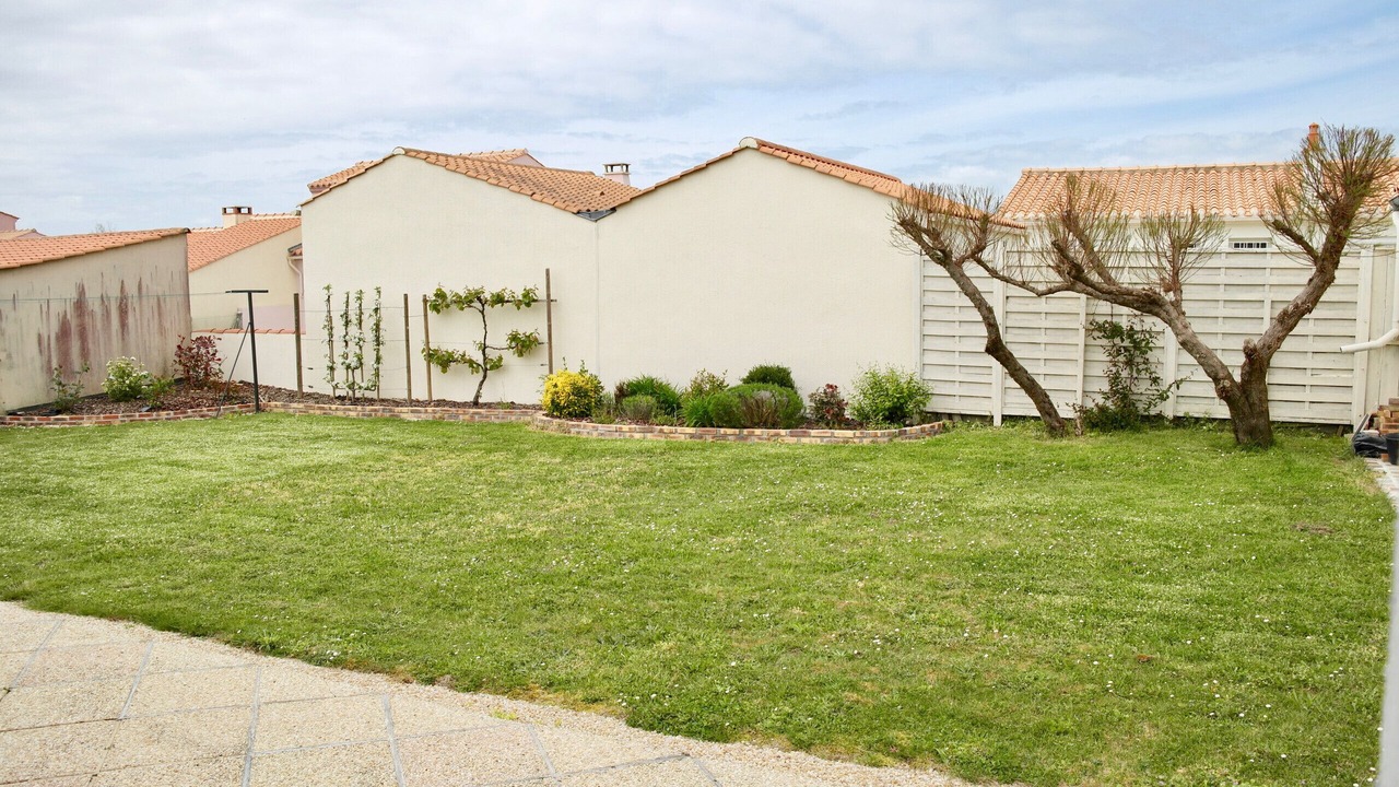 Photo of Outdoor in Brem Sur Mer