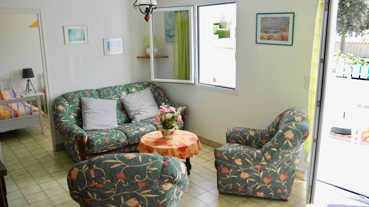 Photo of Livingroom in Brem Sur Mer