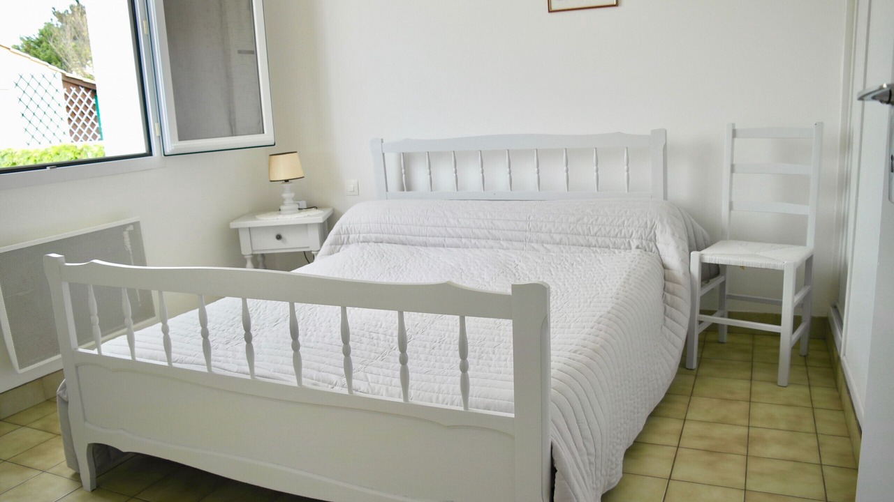 Photo of Bedroom in Brem Sur Mer