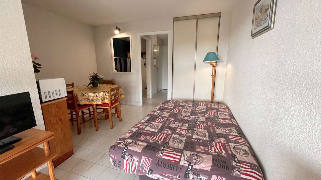 Photo of Bedroom in Frejus Plage