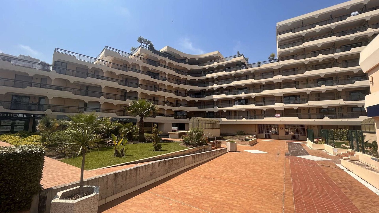 Photo of Outdoor in Frejus Plage