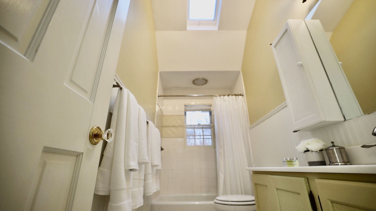 Photo of Bathroom in Water Mill