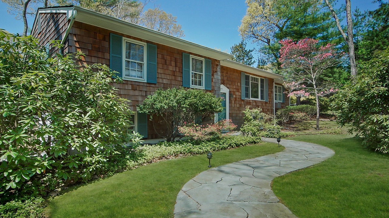 Photo of Outdoor in Water Mill