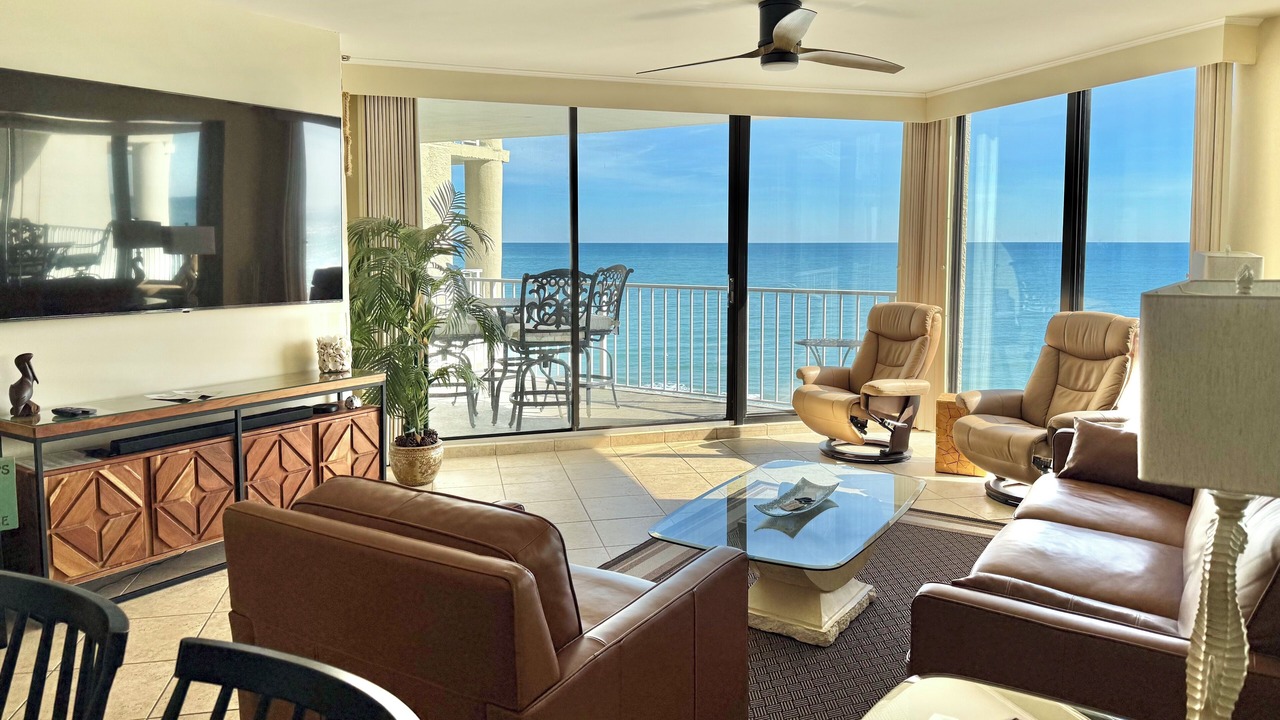Photo of Livingroom in Garden City