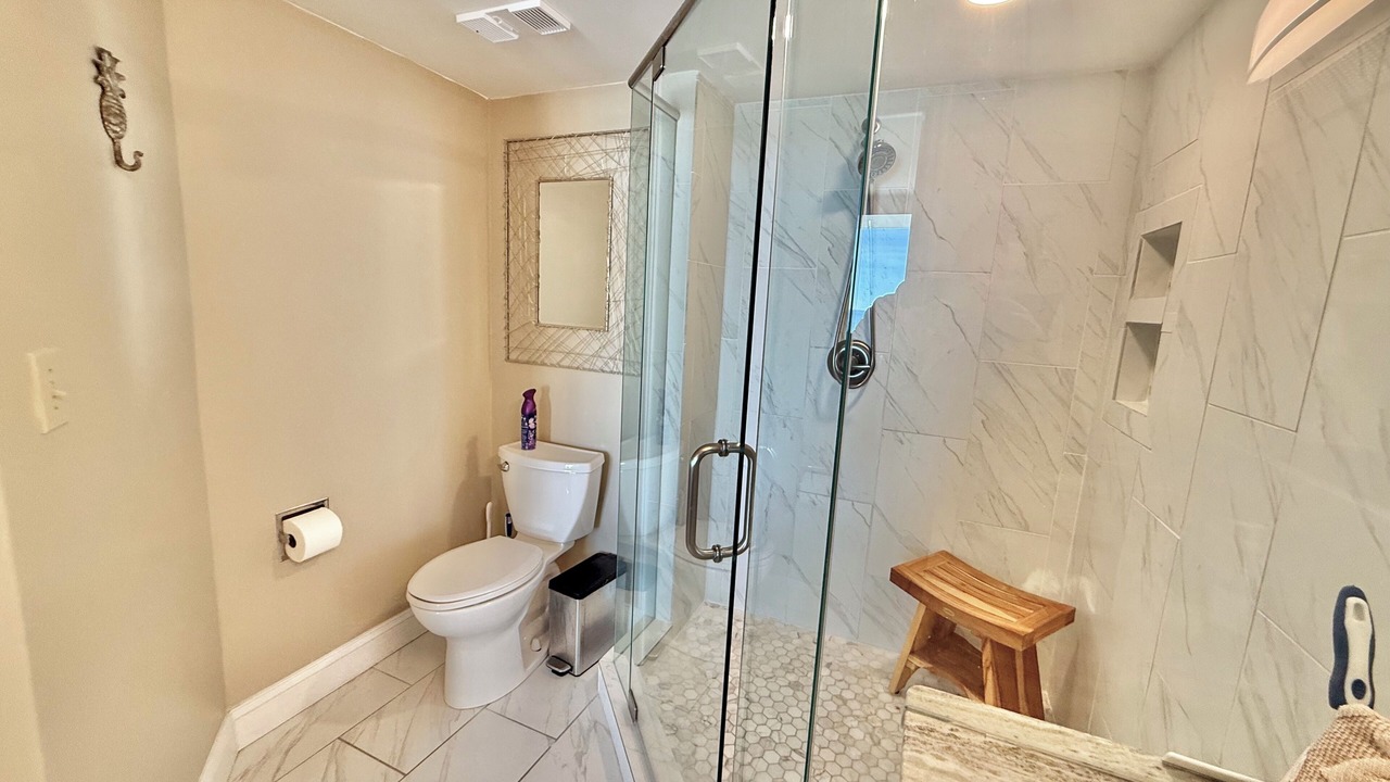 Photo of Bathroom in Garden City