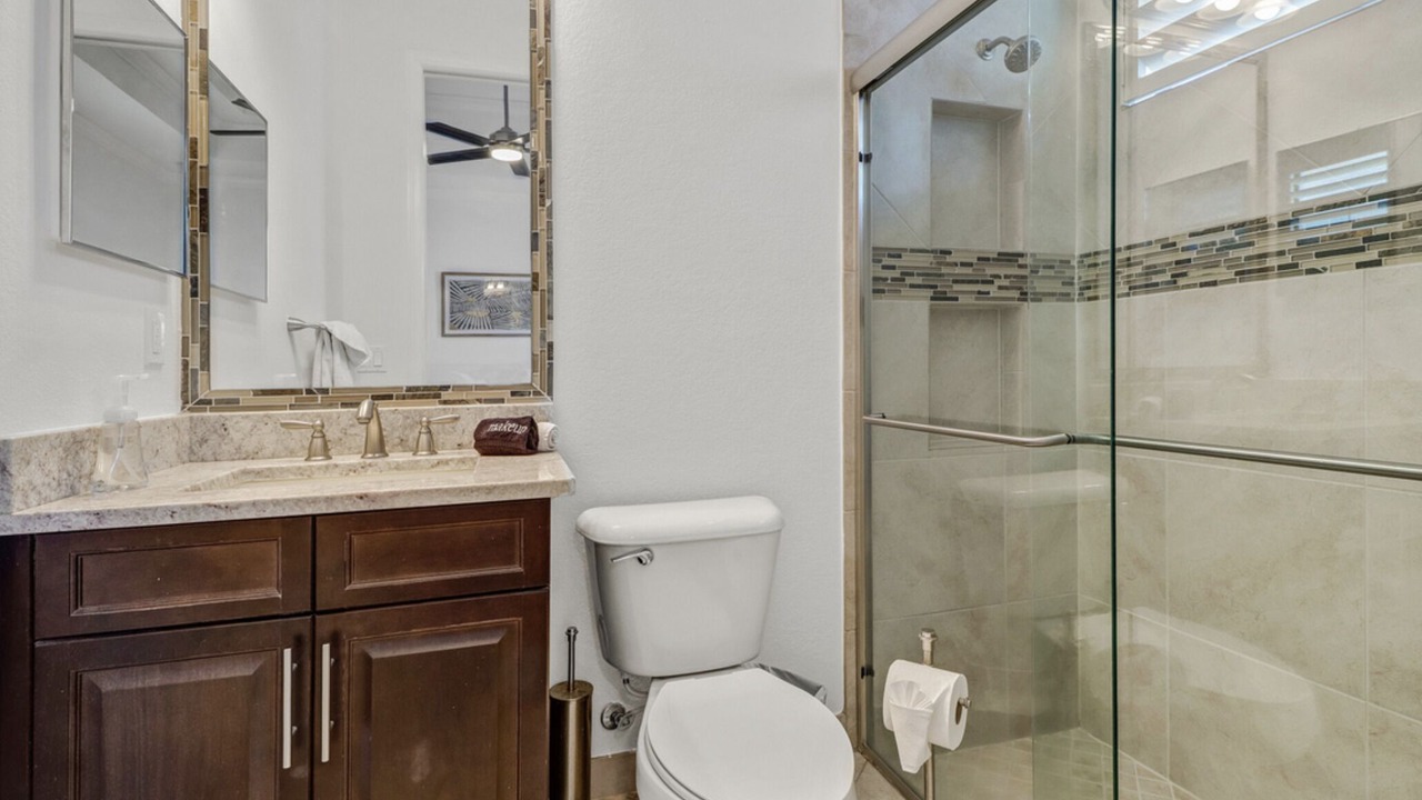 Photo of Bathroom in Naples Park