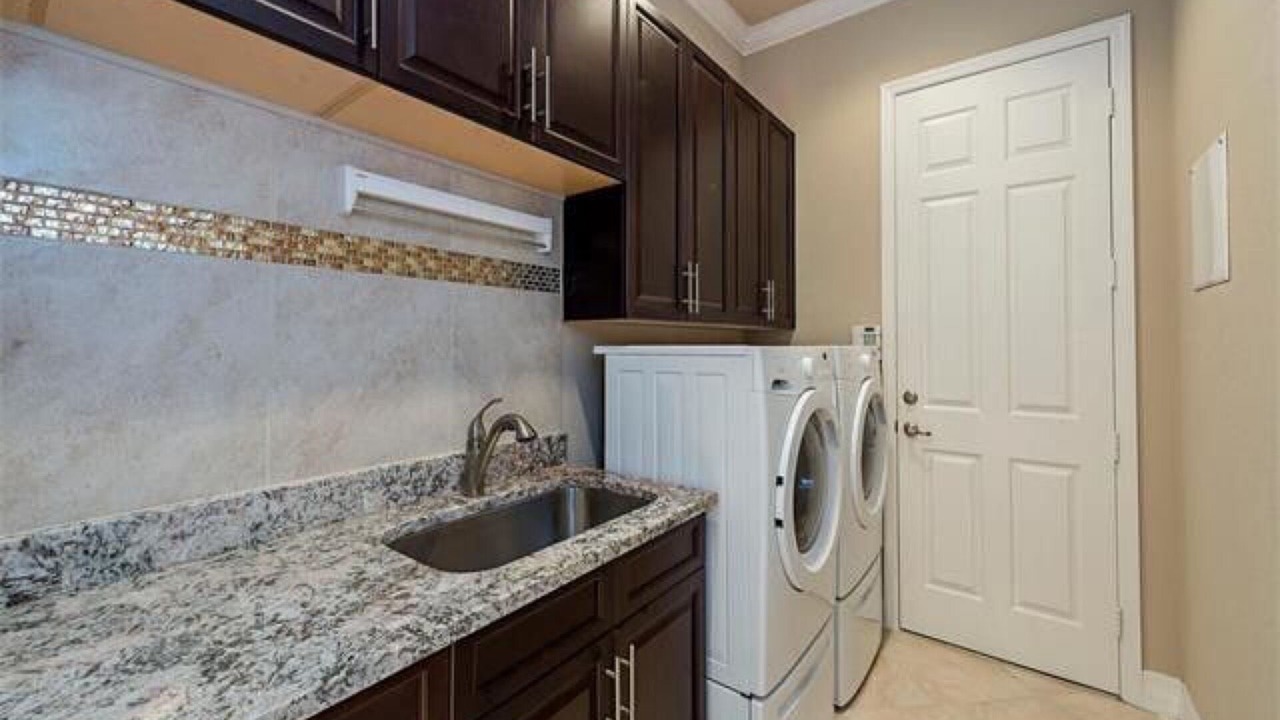 Photo of Bedroom in Naples Park