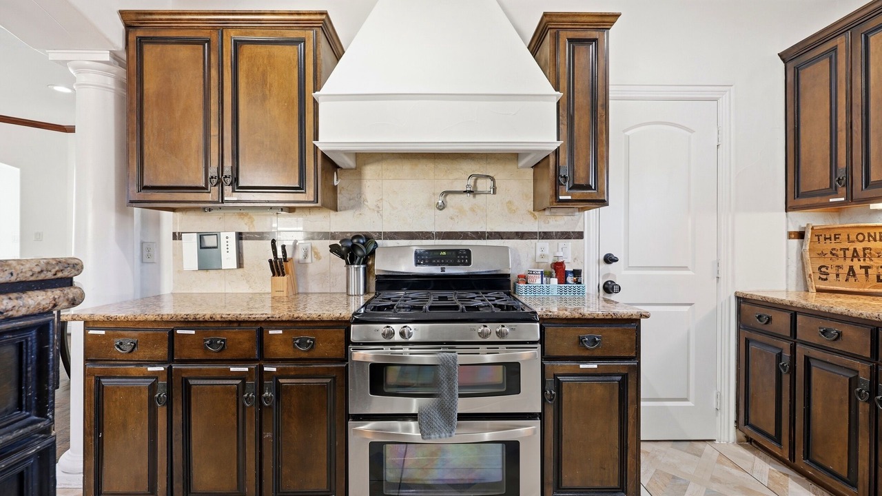 Photo of Kitchen in Knox - Henderson