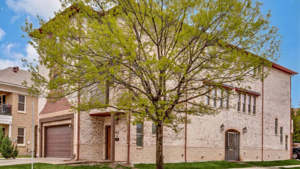 Photo of Outdoor in Knox - Henderson