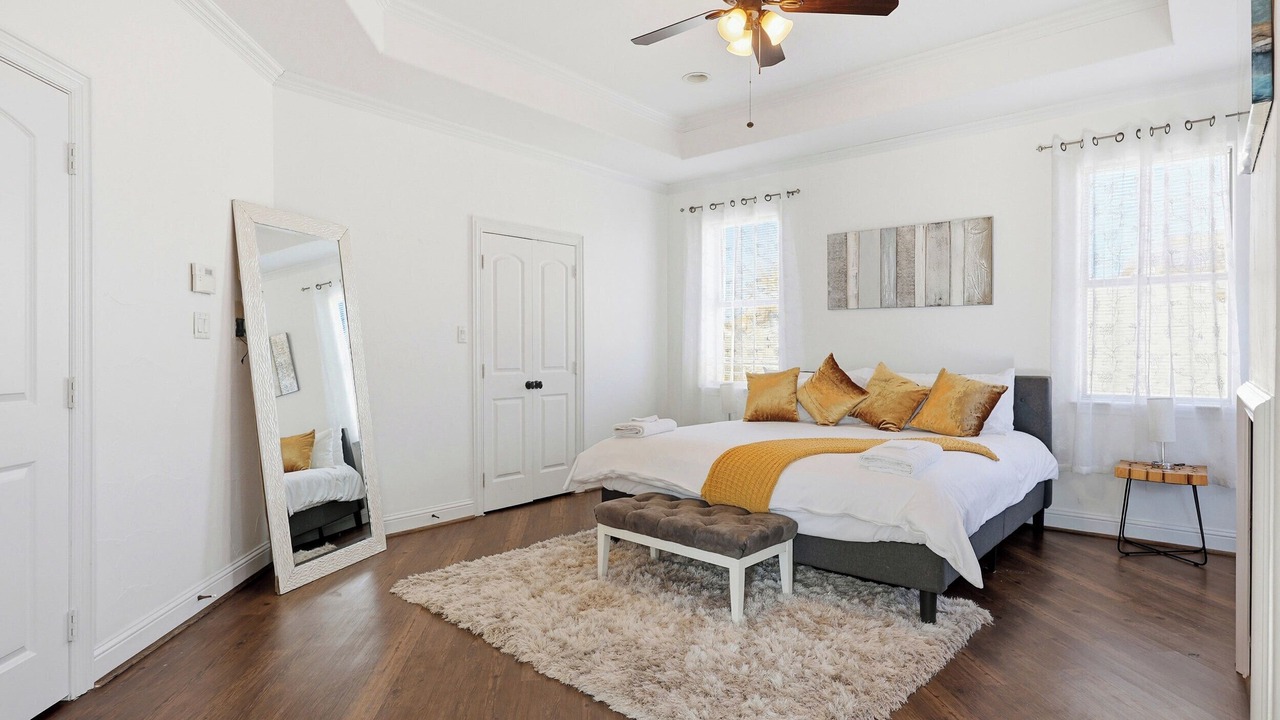 Photo of Bedroom in Knox - Henderson
