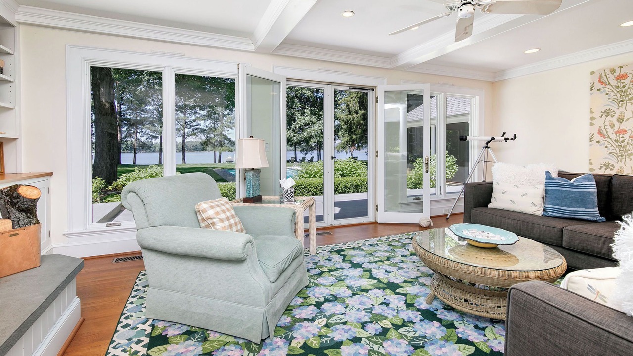 Photo of Others in St. Michaels