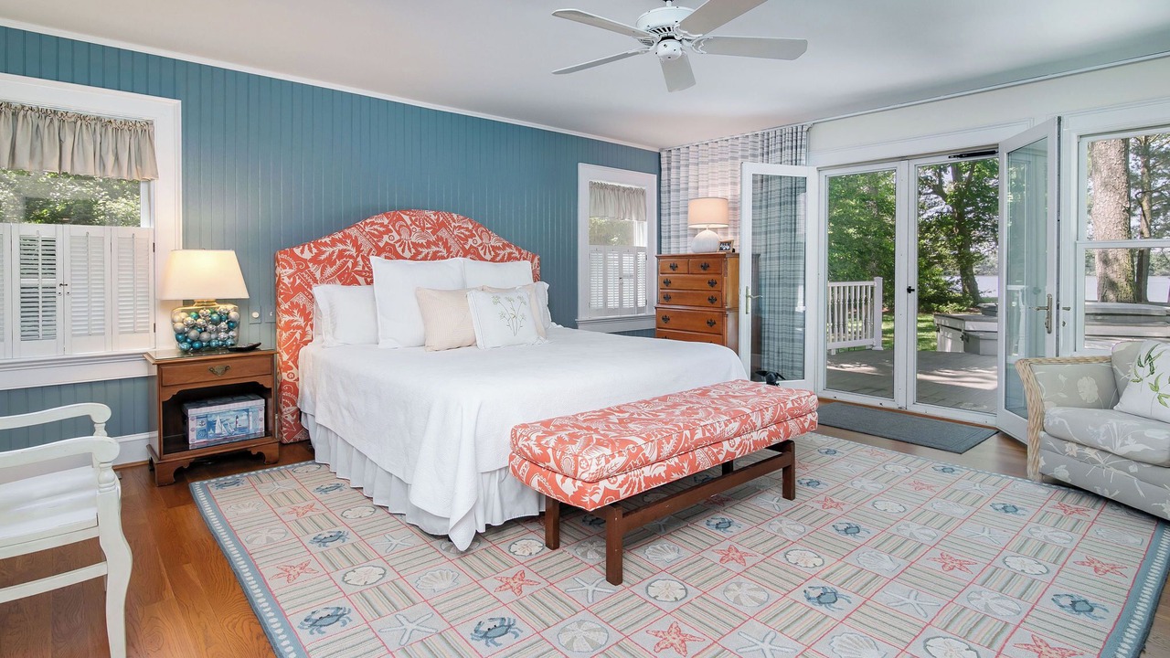 Photo of Others in St. Michaels