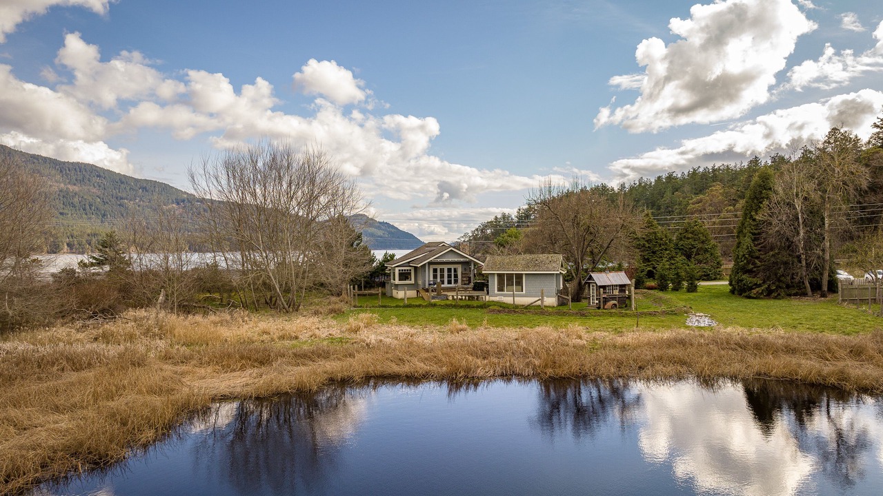 Photo of Others in Eastsound