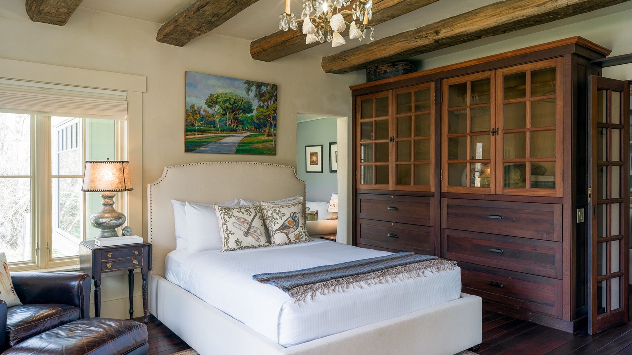 Photo of Others in Eastsound