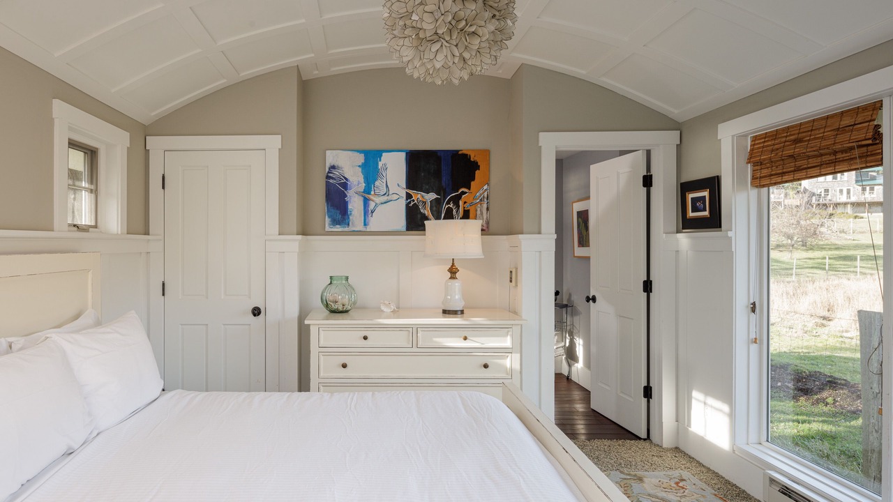 Photo of Others in Eastsound