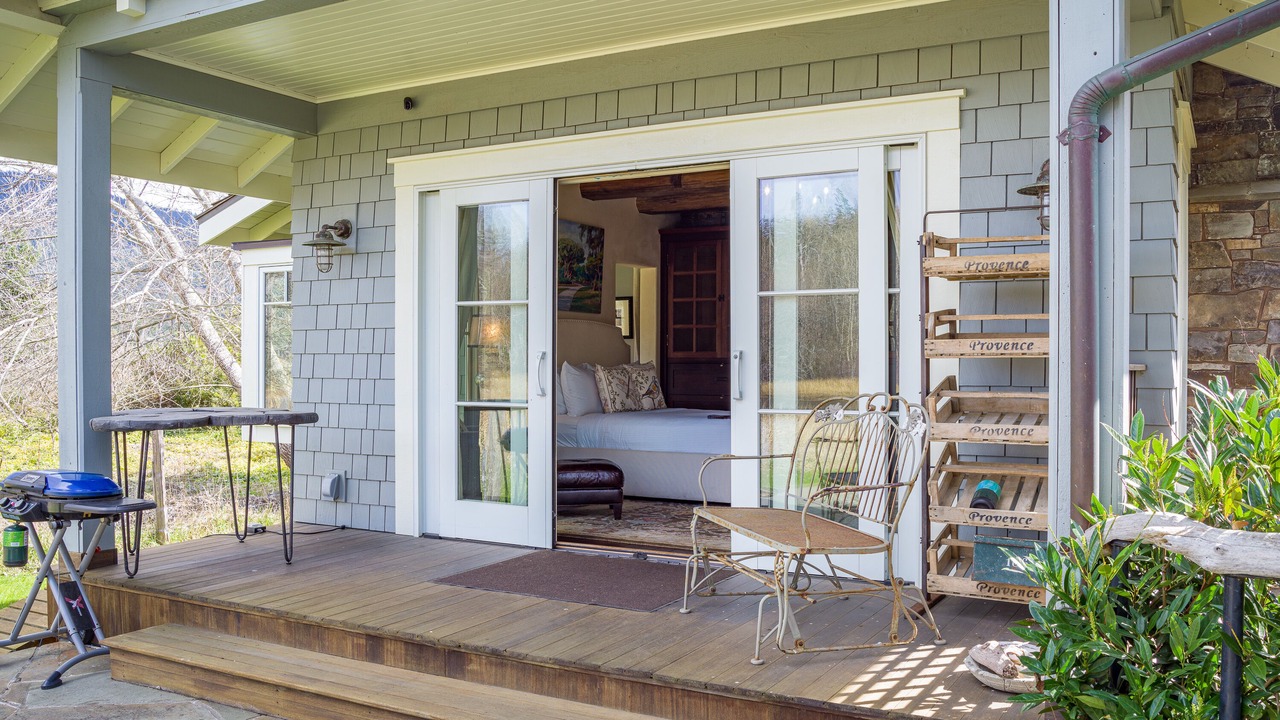 Photo of Others in Eastsound