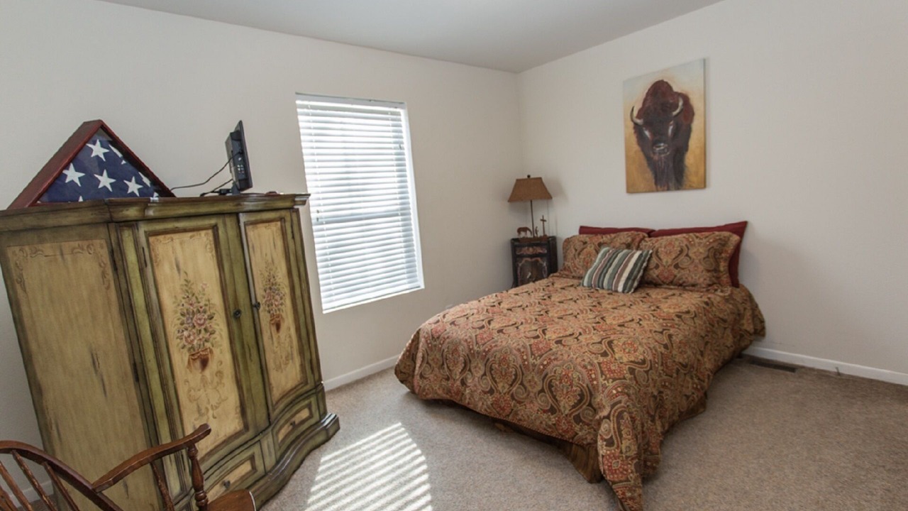 Photo of Bedroom in Devils Elbow
