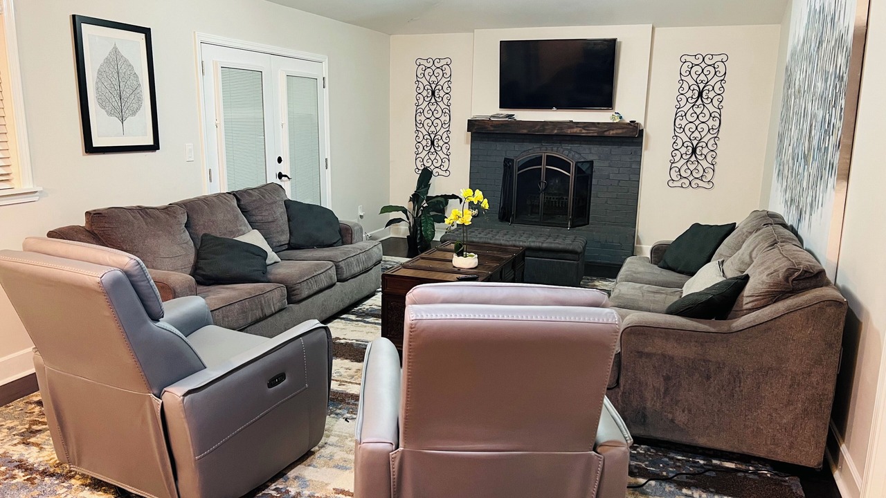 Photo of Bedroom in Buechel