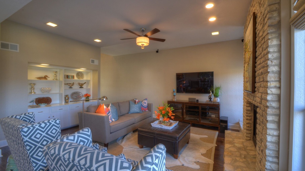 Photo of Livingroom in Horseshoe Bay
