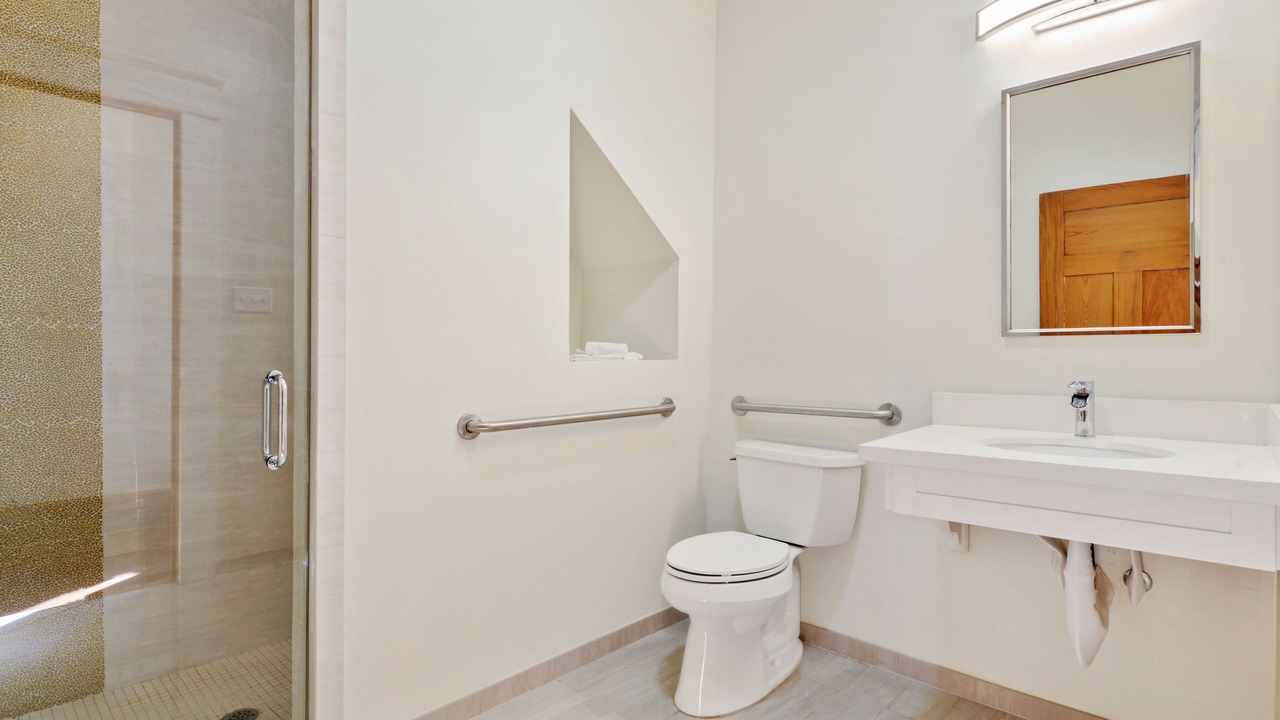 Photo of Bathroom in Faubourg Marigny