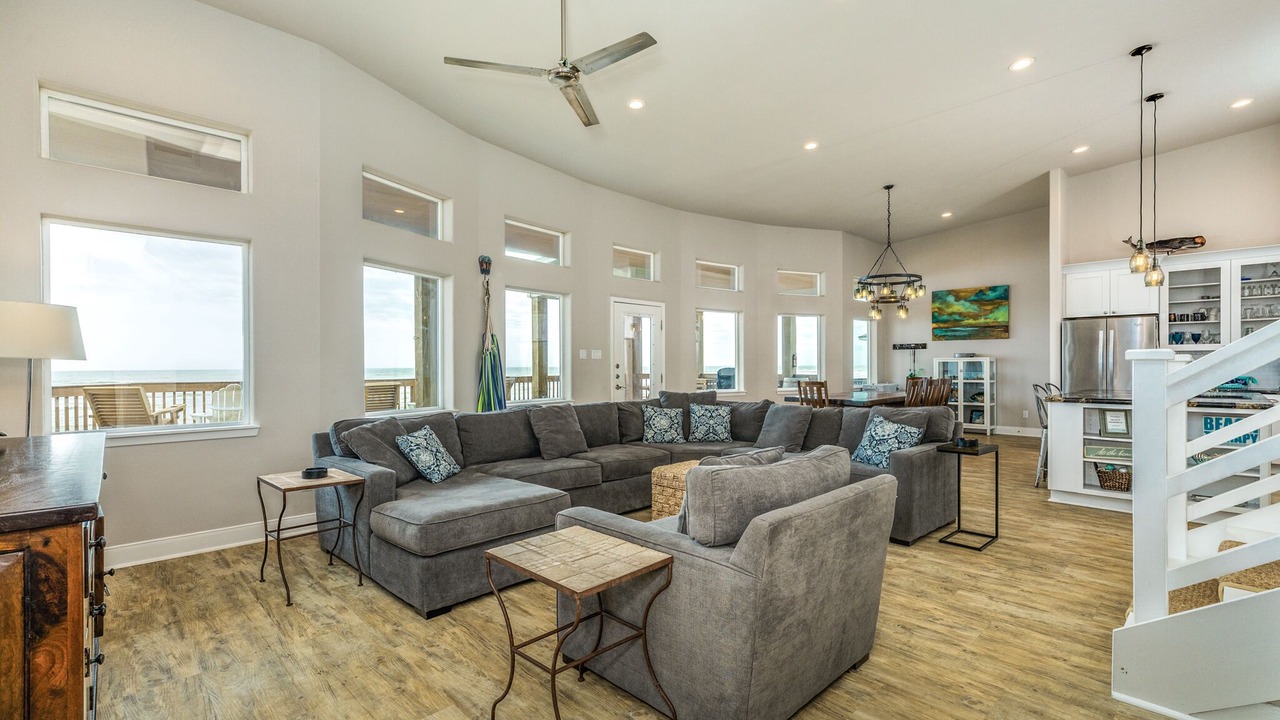 Photo of Livingroom in Surfside Beach