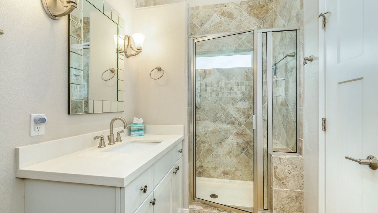 Photo of Bathroom in Surfside Beach