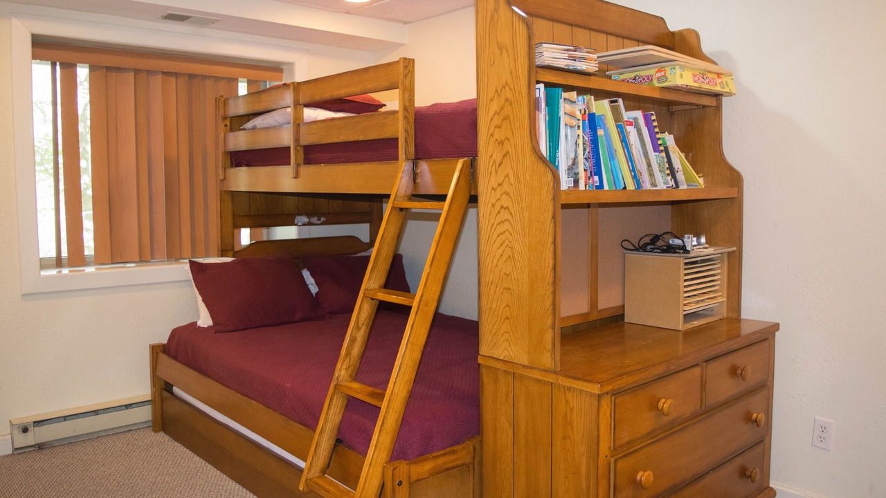 Photo of Bedroom in Leadsville