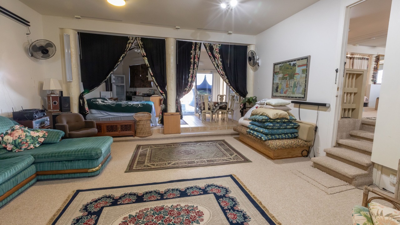 Photo of Livingroom in Waialua