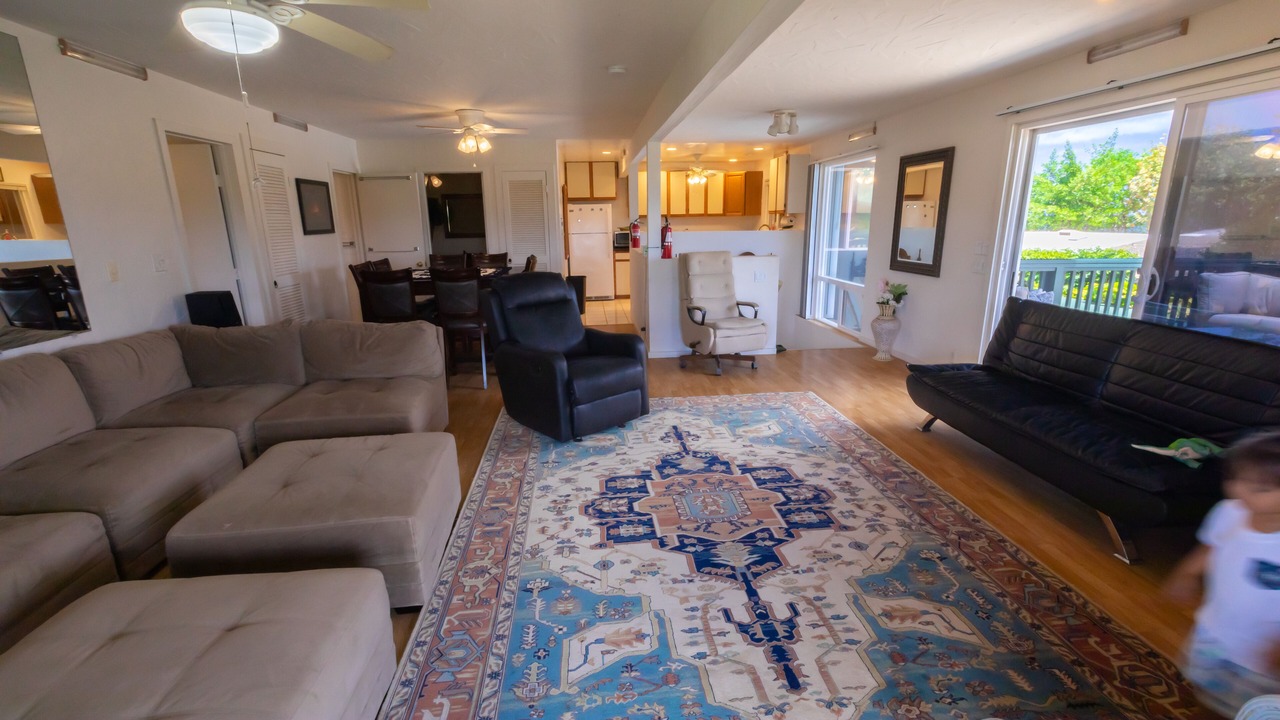 Photo of Livingroom in Waialua