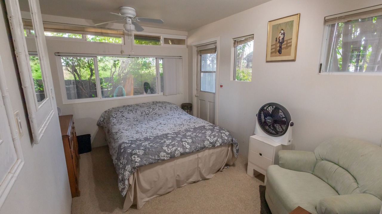 Photo of Bedroom in Waialua