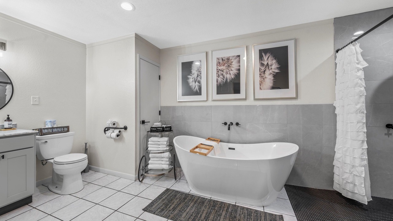 Photo of Bathroom in Crawford