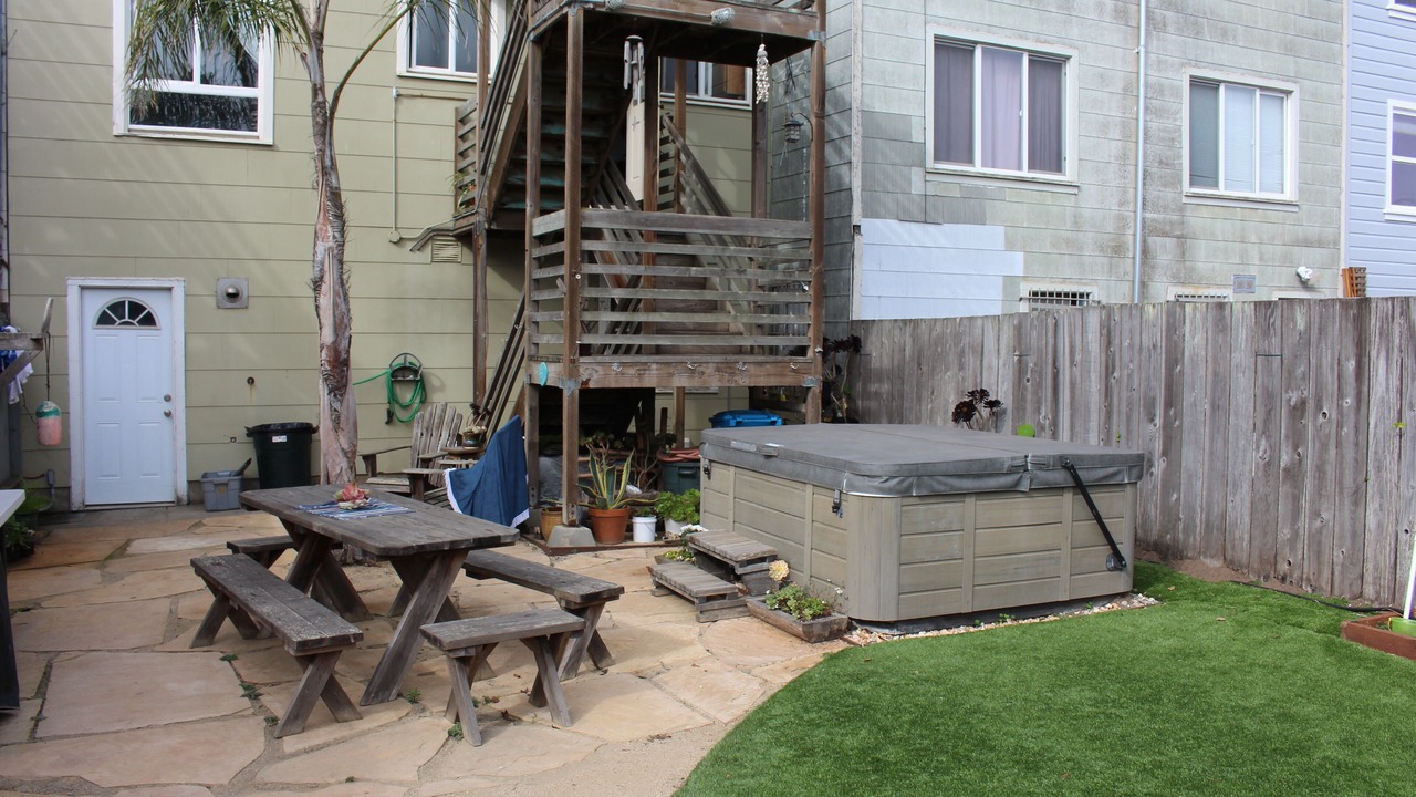 Photo of Outdoor in Outer Sunset