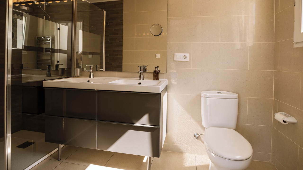 Photo of Bathroom in Costa Nova
