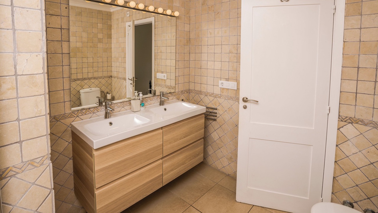 Photo of Bathroom in Costa Nova