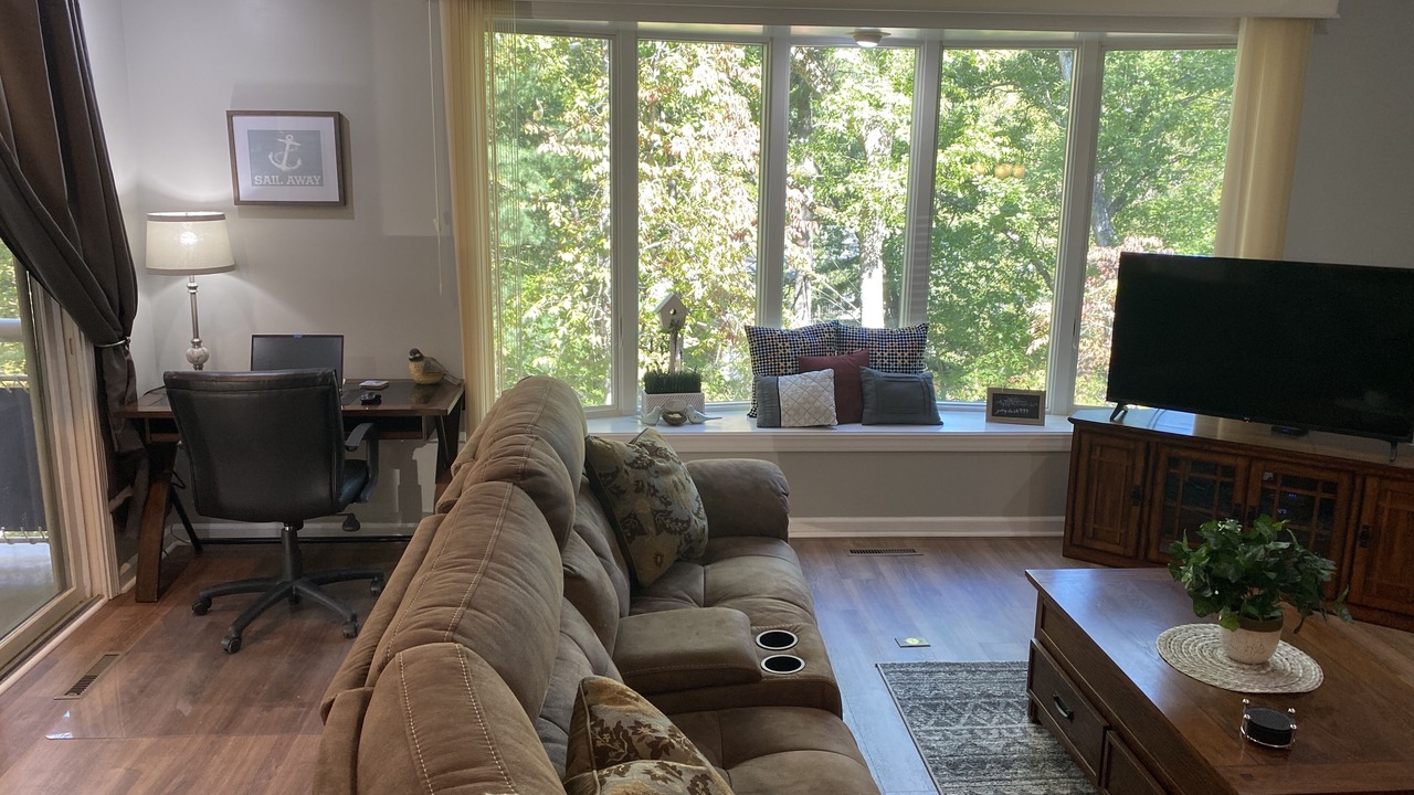 Photo of Livingroom in Salem
