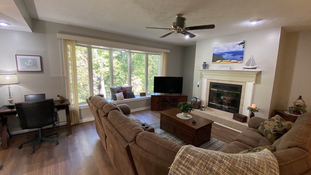 Photo of Bedroom in Salem