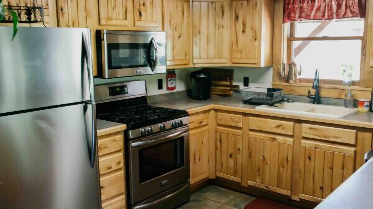 Photo of Kitchen in Shinglehouse