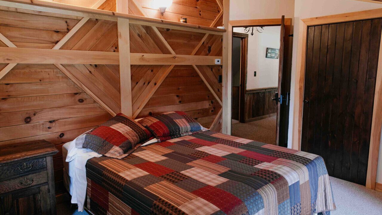 Photo of Bedroom in Shinglehouse