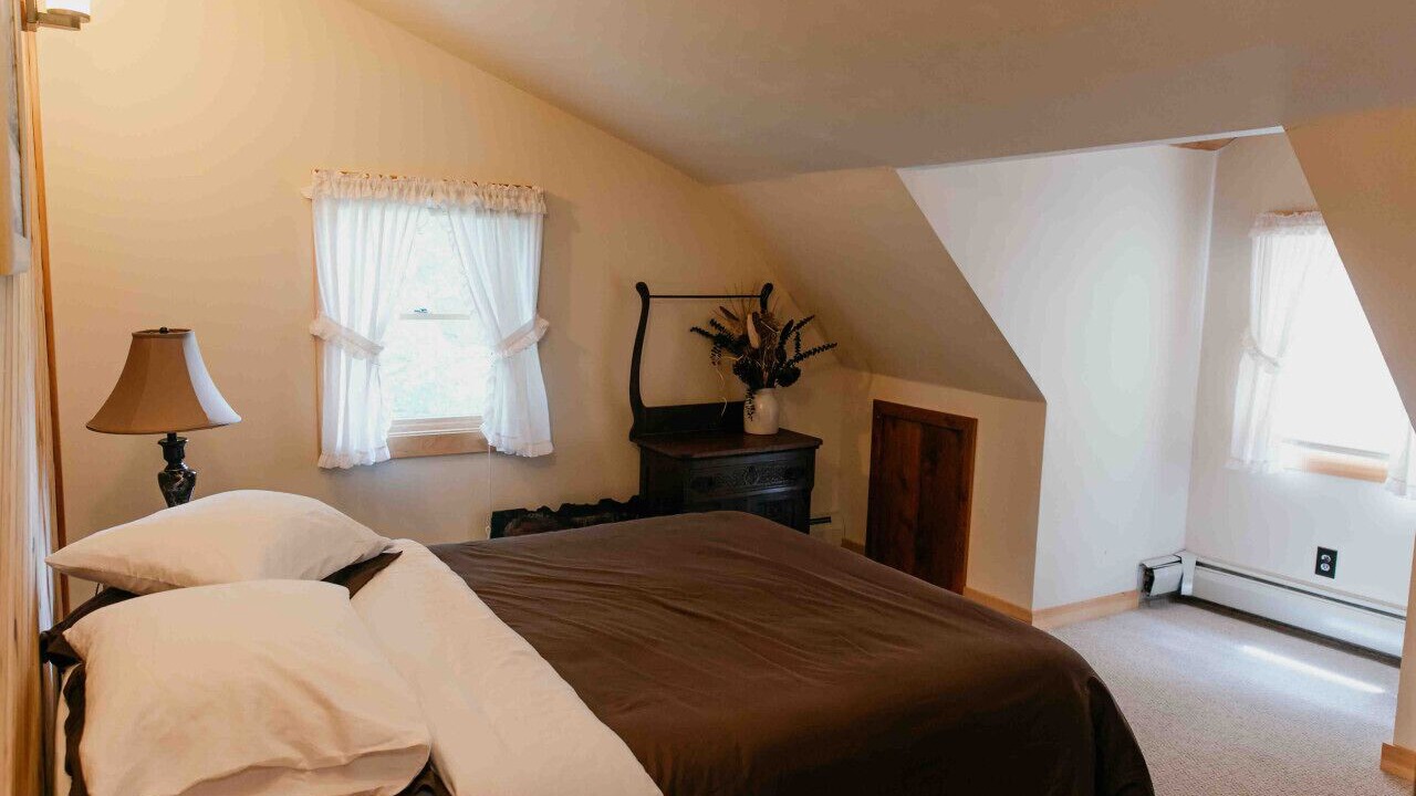 Photo of Bedroom in Shinglehouse