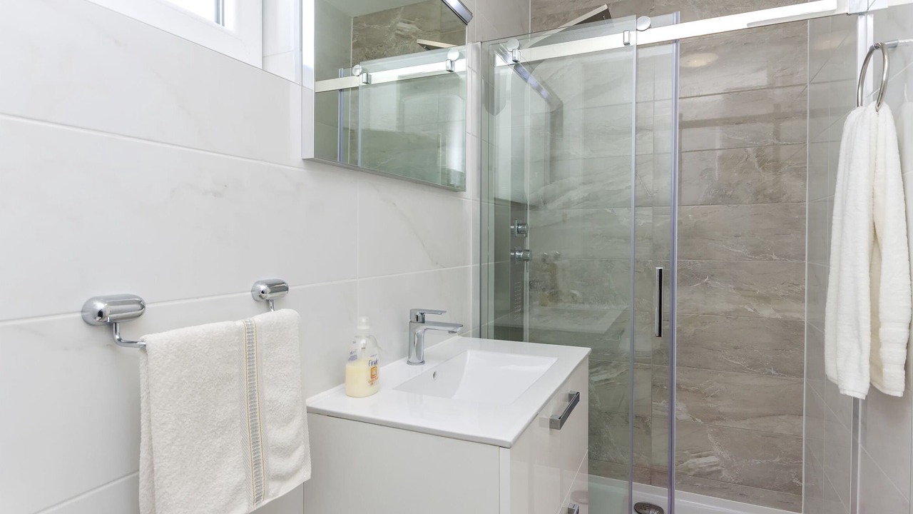 Photo of Bathroom in Srima