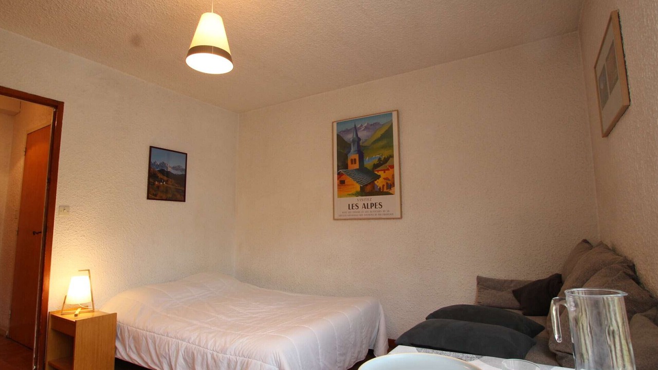 Photo of Bedroom in Chantemerle