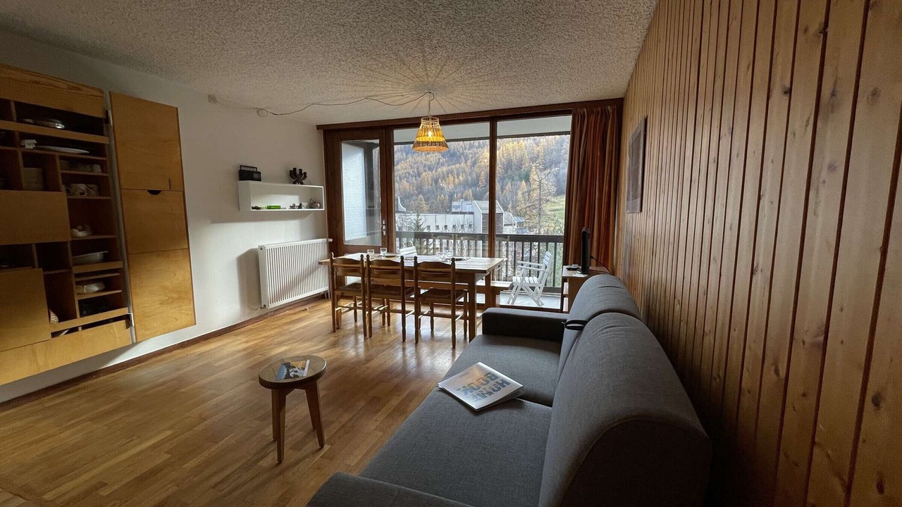 Photo of Livingroom in Chantemerle