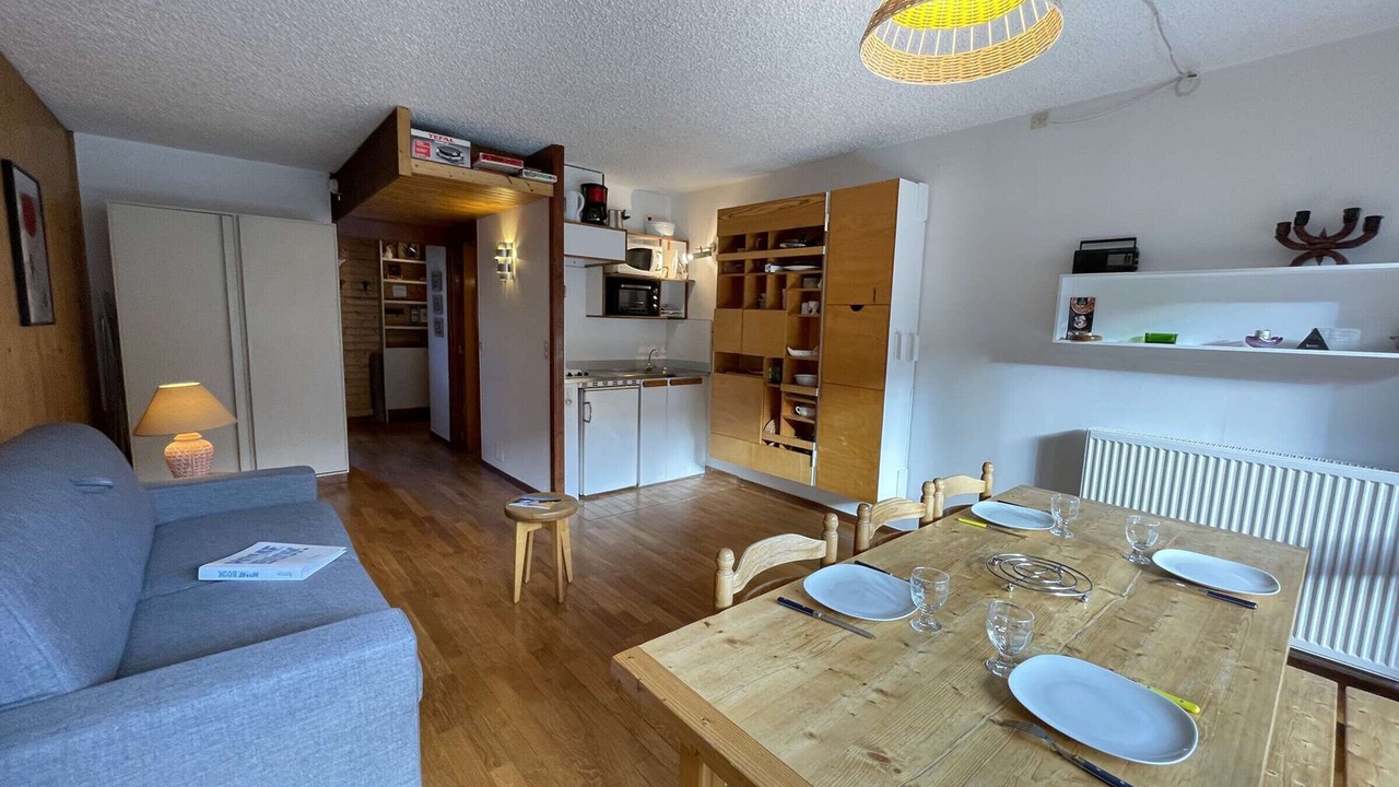 Photo of Livingroom in Chantemerle