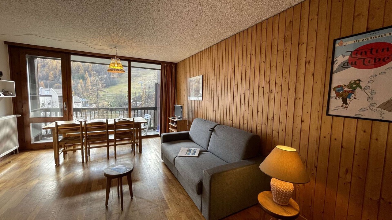 Photo of Livingroom in Chantemerle