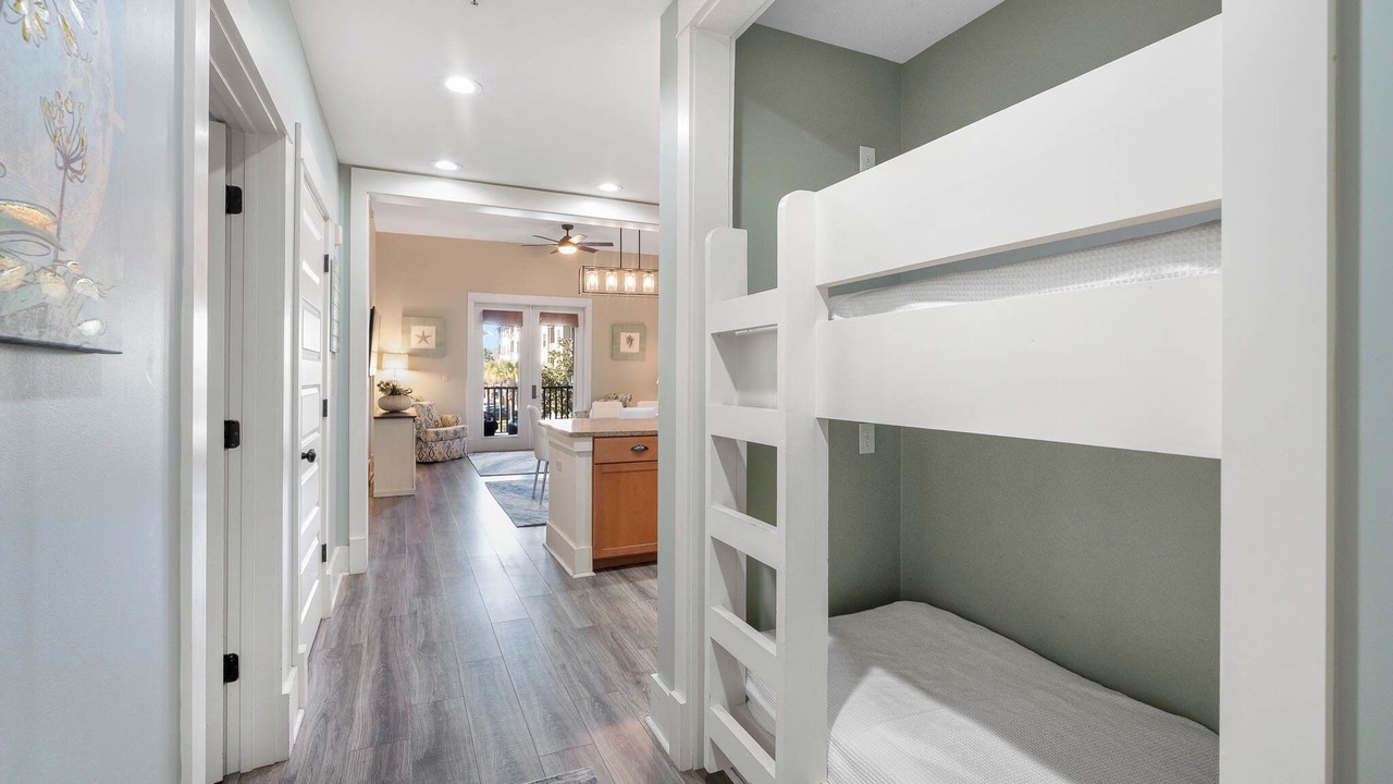 Photo of Bedroom in Santa Rosa Beach