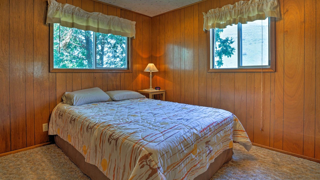 Photo of Others in White Bird