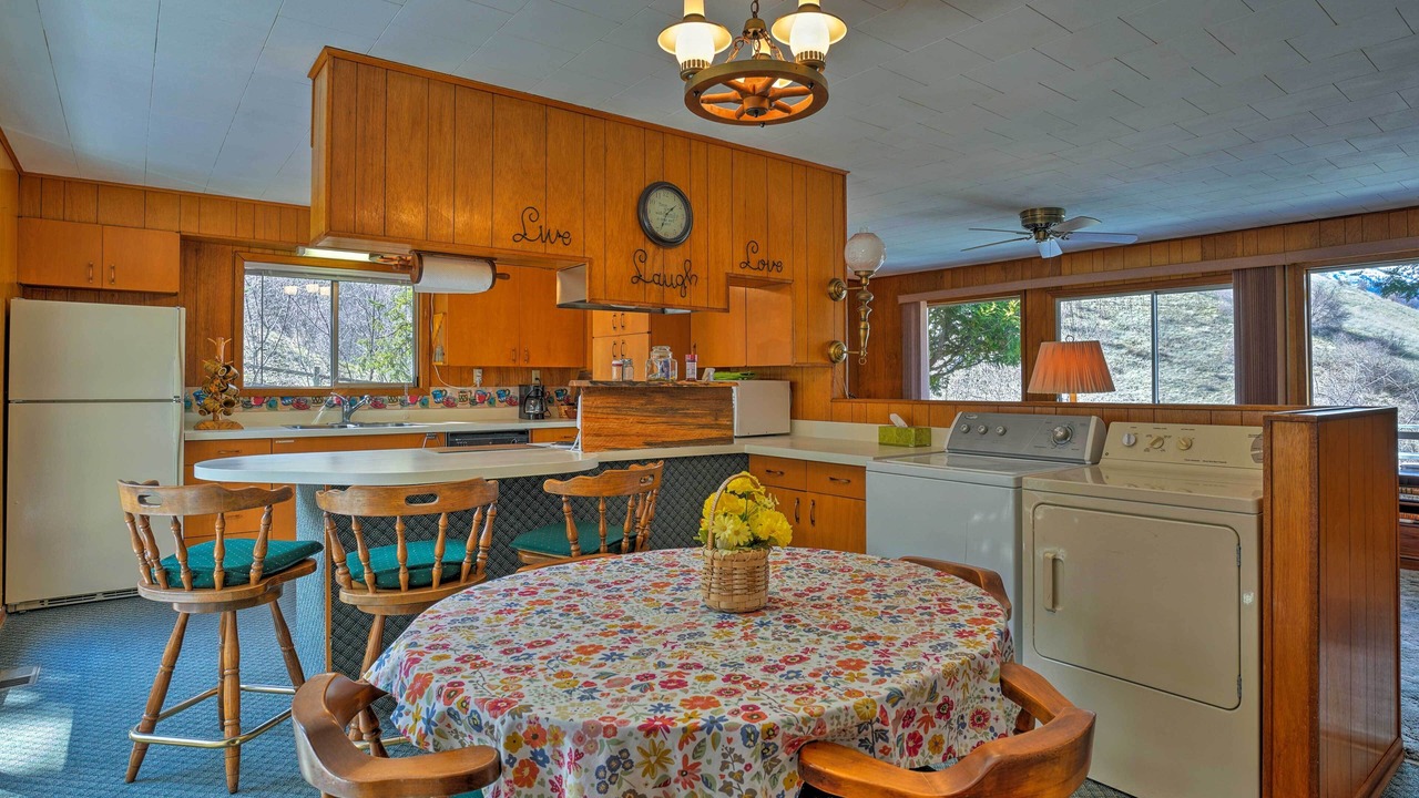 Photo of Others in White Bird