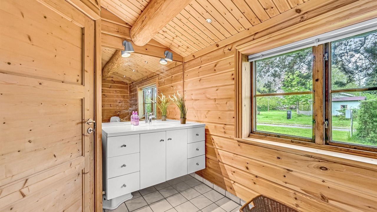 Photo of Bathroom in Hasmark Strand