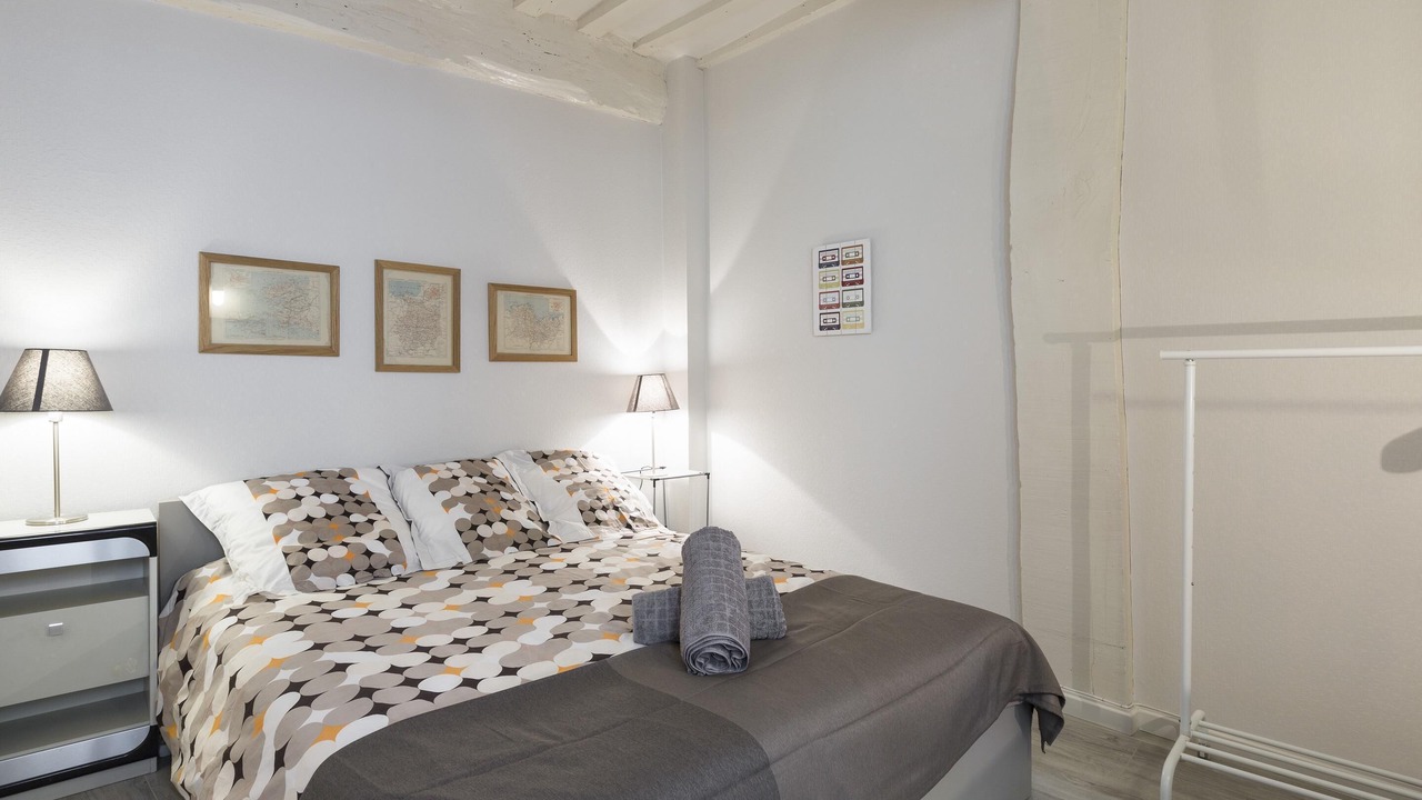Photo of Bedroom in Centre
